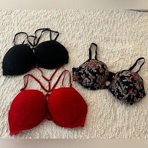 3 Victoria’s secret’s sexy Bras